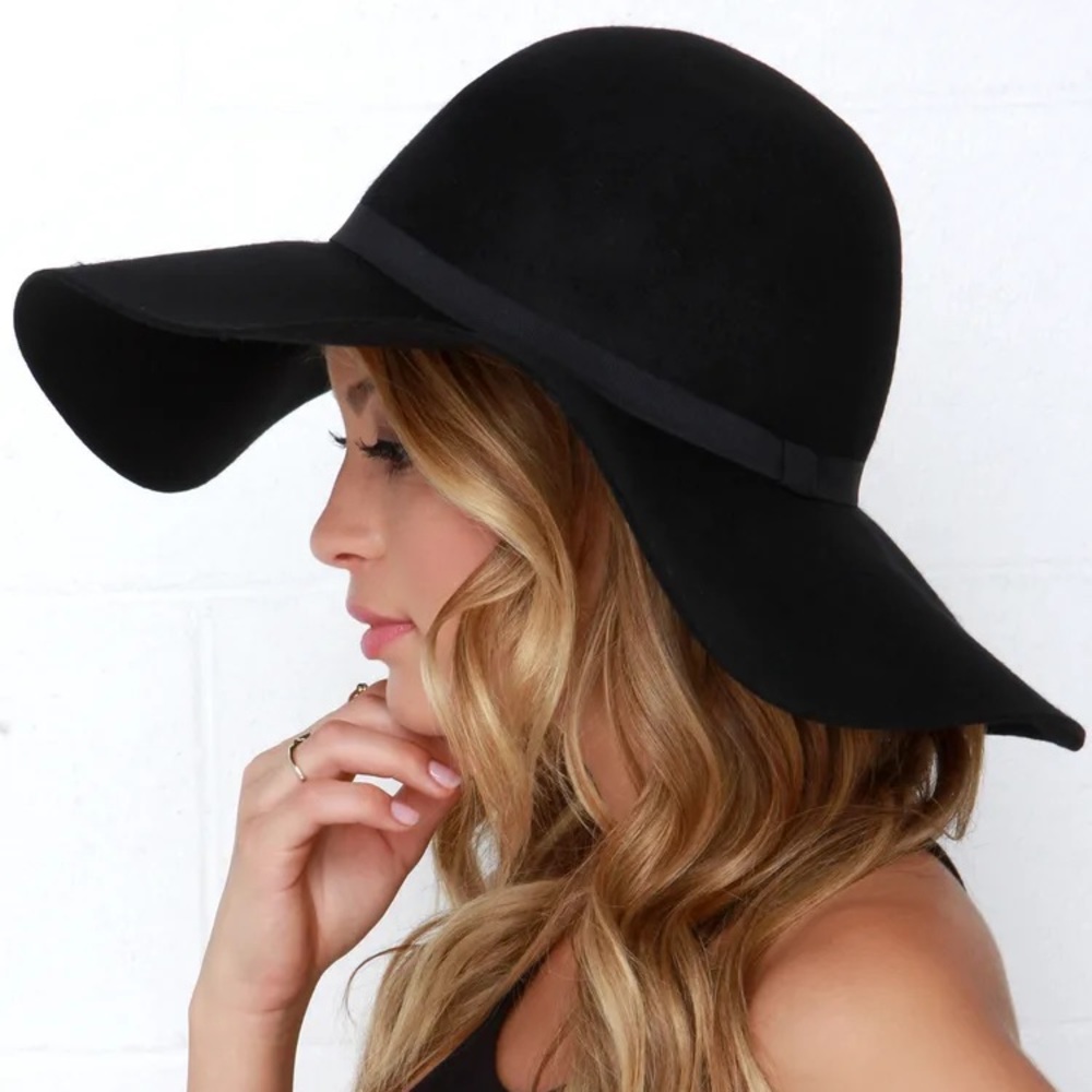 Wide Brim Hat